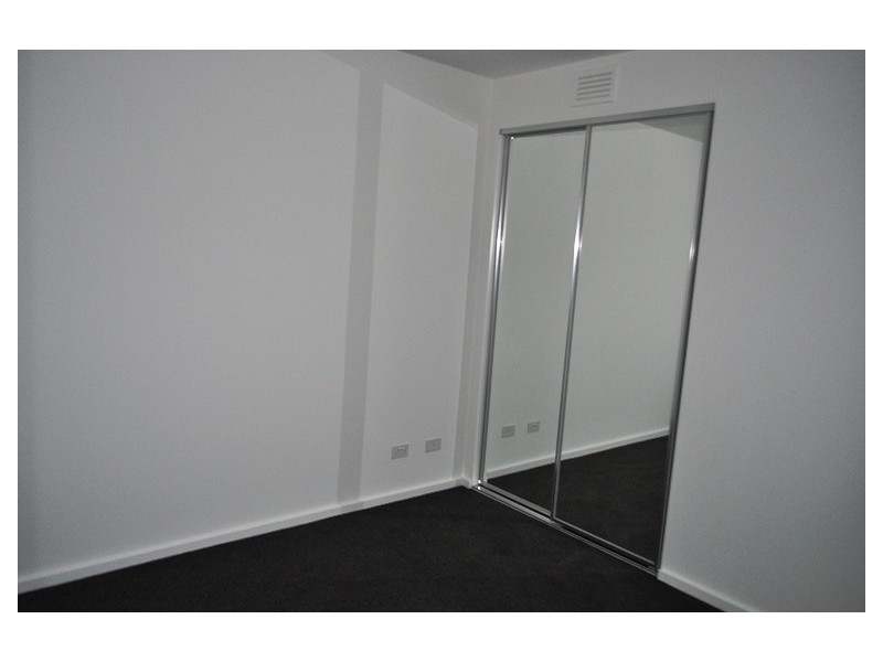 REF 20173/241 City Road, Southbank VIC 3006