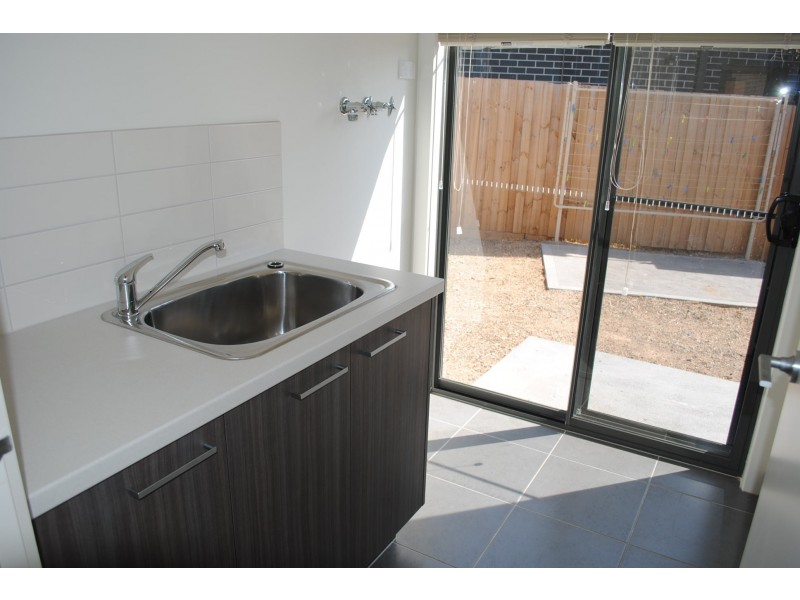 52 Canegrass Drive, Point Cook VIC 3030