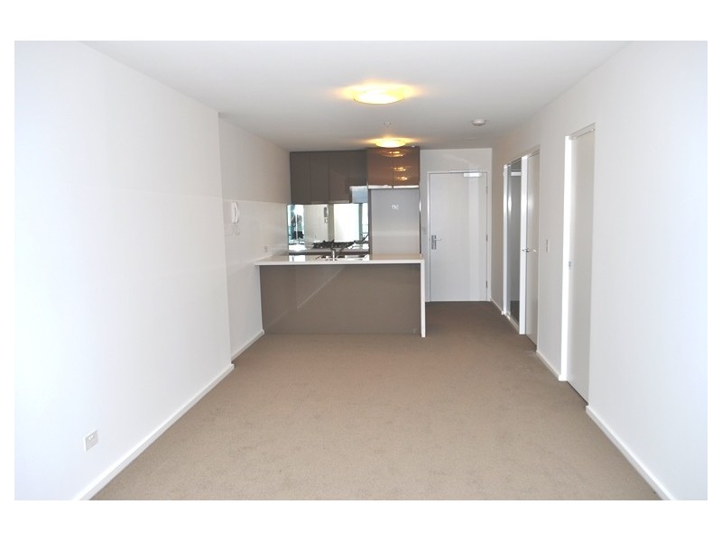 REF 22062/241 City Road, Southbank VIC 3006