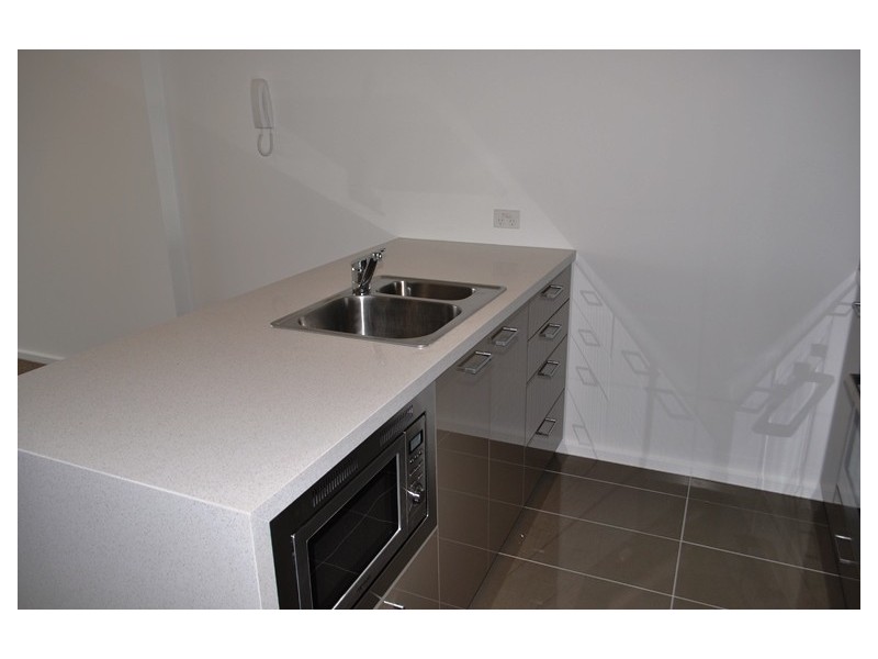 REF 22062/241 City Road, Southbank VIC 3006