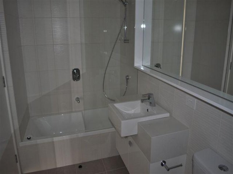 REF 21721/58 Jeffcott Street, West Melbourne VIC 3003