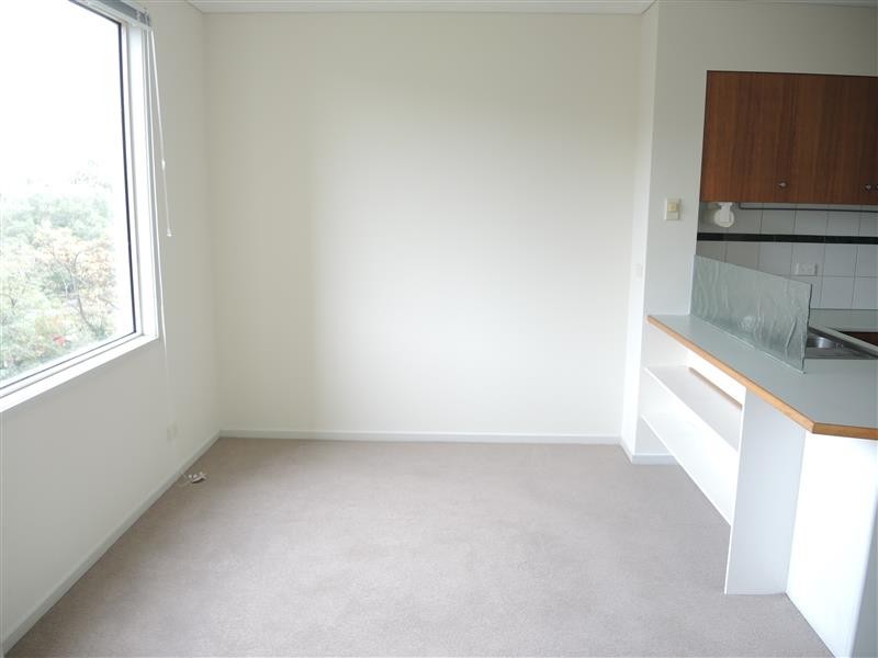 307/23 Queens Road, Melbourne VIC 3004