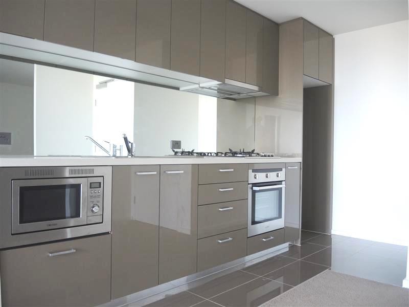 REF 21041/241 City Road, Southbank VIC 3006