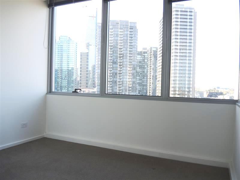 REF 21041/241 City Road, Southbank VIC 3006