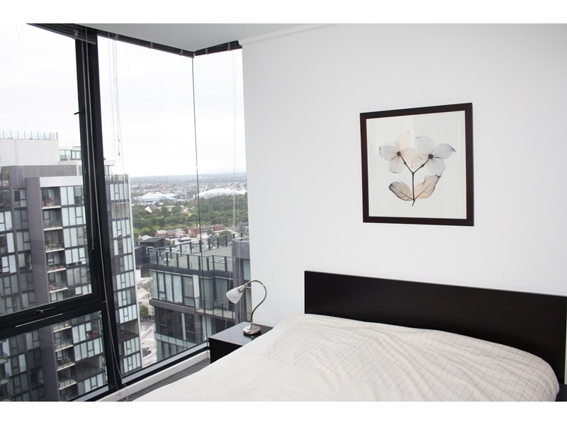 REF 21723/183 City Road, Southbank VIC 3006