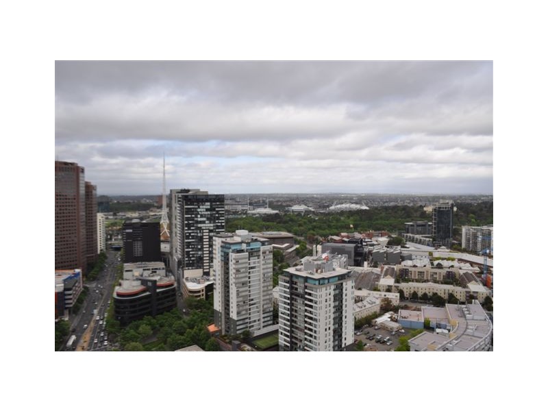 REF 21724/180 City Road, Southbank VIC 3006