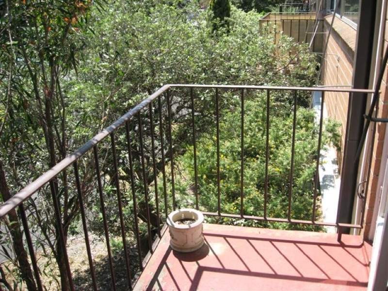 12/6-8 Glen Eira Road, Elsternwick VIC 3185