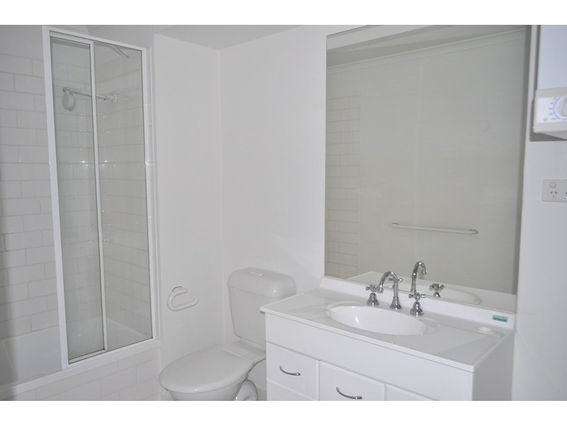 REF 21587/38 Kavanagh Street, Southbank VIC 3006