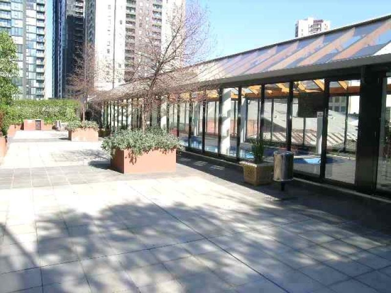 REF 21587/38 Kavanagh Street, Southbank VIC 3006