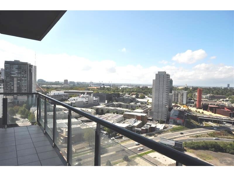 REF 21588/100 Kavanagh Street, Southbank VIC 3006