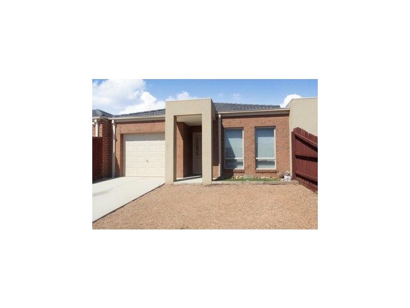 1/15 Westmeadows Lane, Truganina VIC 3029