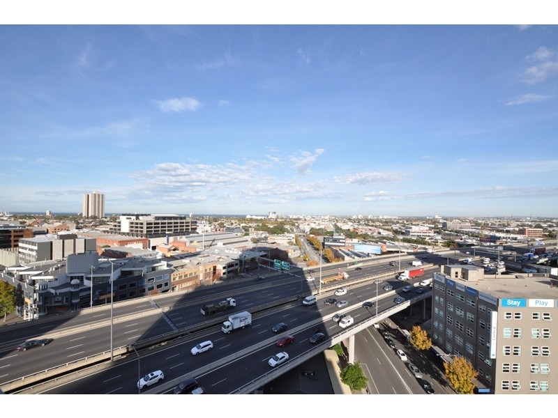 1403/109 Clarendon Street, Southbank VIC 3006