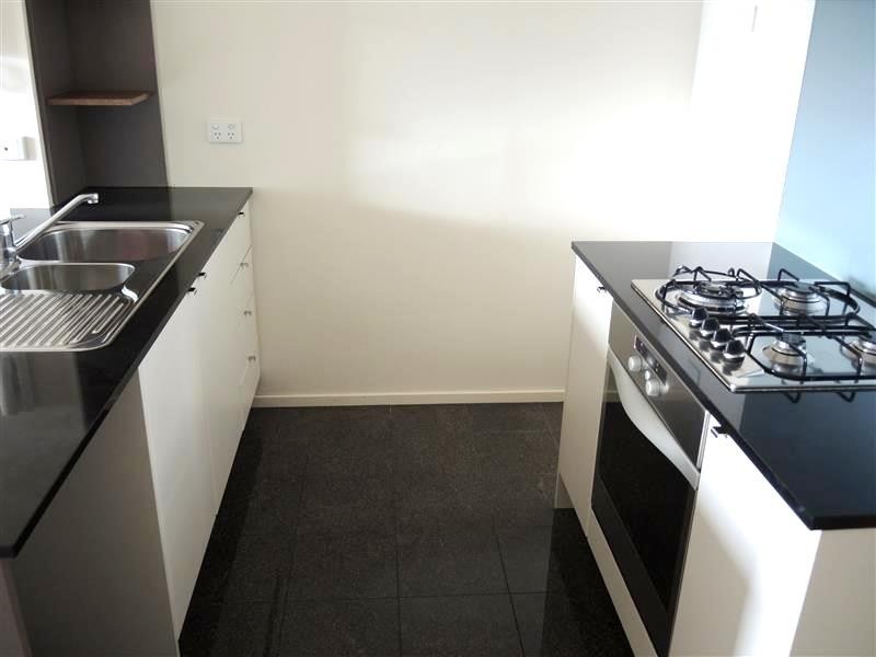 REF 21730/100 Kavanagh Street, Southbank VIC 3006