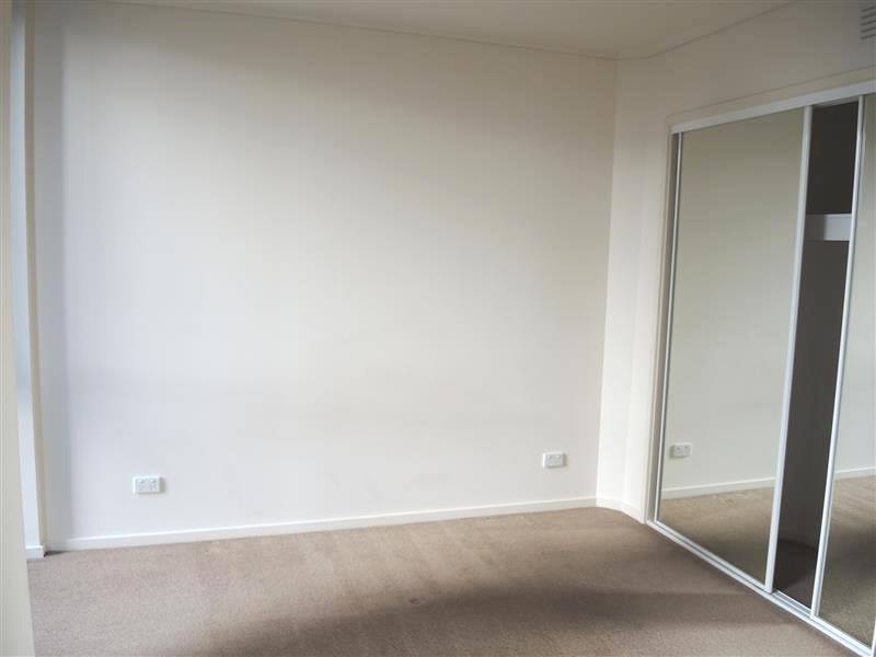 REF 21730/100 Kavanagh Street, Southbank VIC 3006