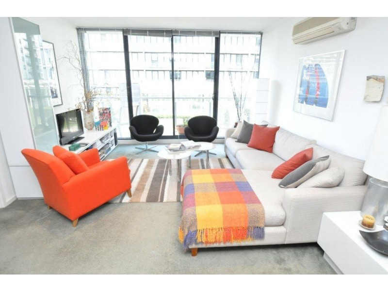 REF 21731/69 Dorcas Street, South Melbourne VIC 3205