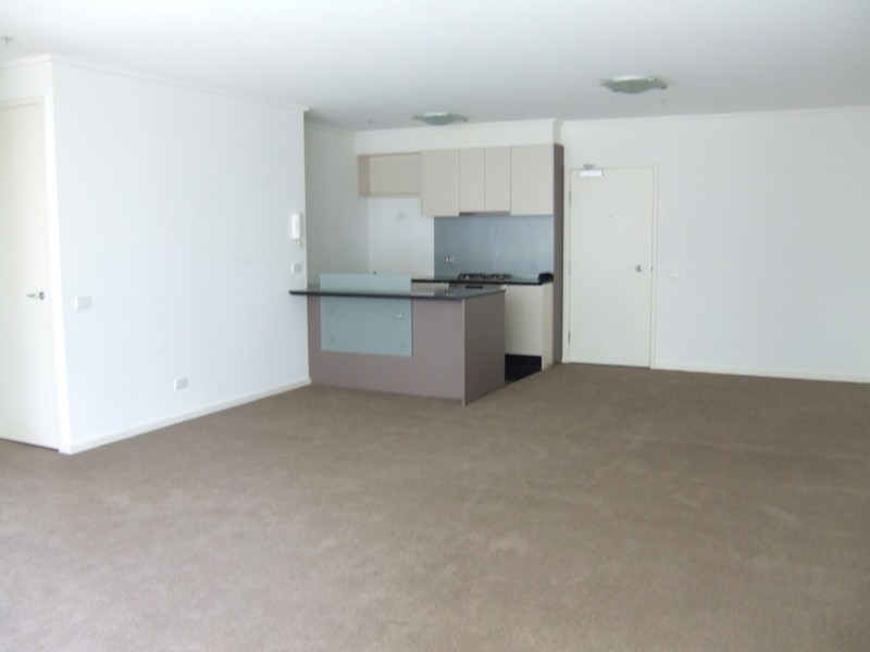 REF 21739/173 City Road, Southbank VIC 3006