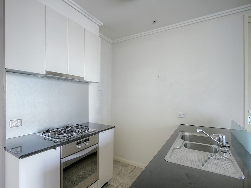 REF 21746/88 Kavanagh Street, Southbank VIC 3006
