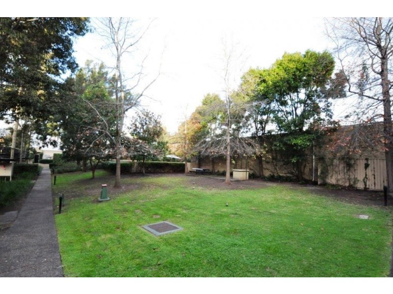 REF 21751/26 Victoria Street, Fitzroy VIC 3065