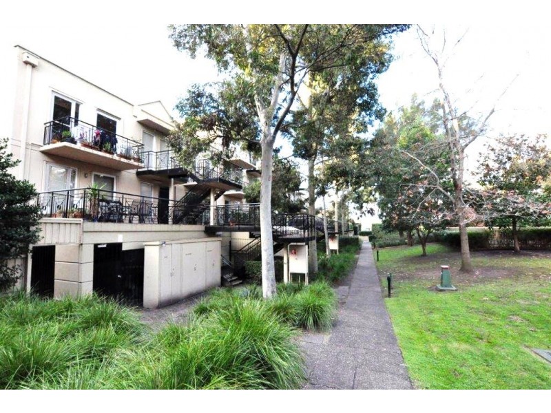 REF 21751/26 Victoria Street, Fitzroy VIC 3065