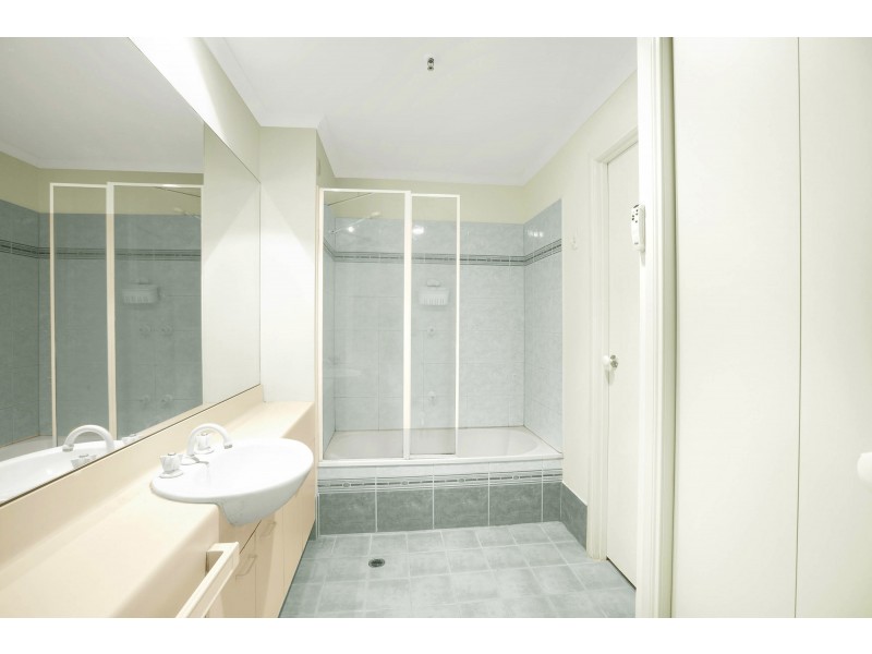 83 Queensbridge Street, Southbank VIC 3006