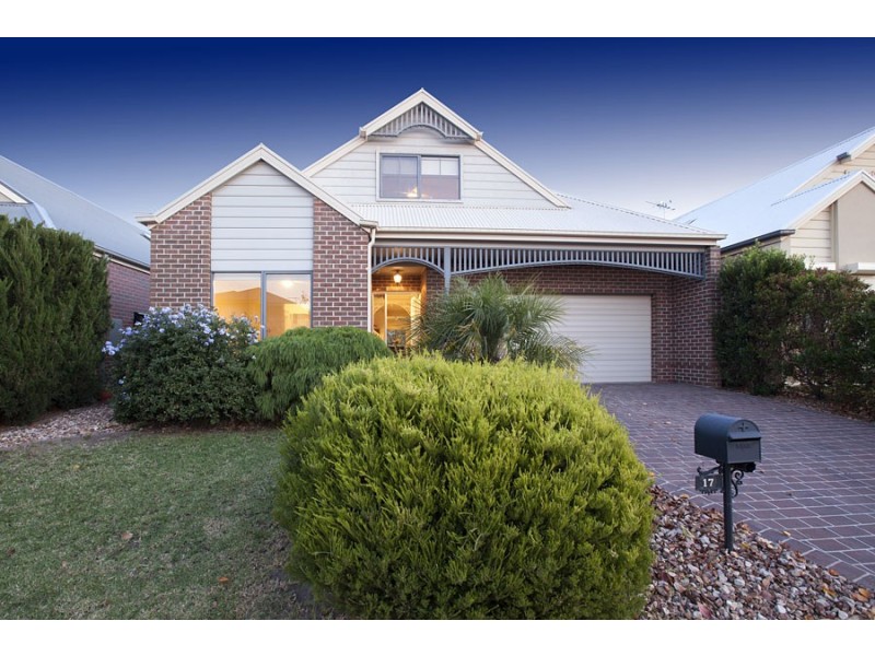 17 Miles Franklin Boulevard, Point Cook VIC 3030