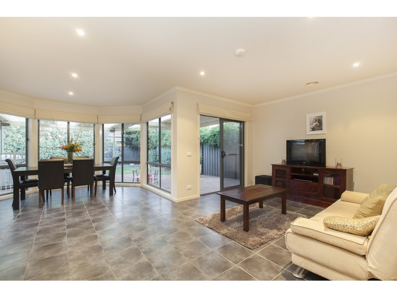17 Miles Franklin Boulevard, Point Cook VIC 3030