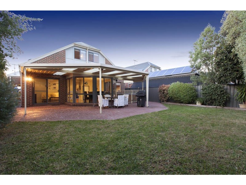 17 Miles Franklin Boulevard, Point Cook VIC 3030