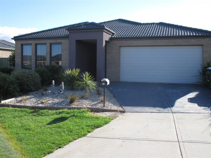 19 Butler Grove, Wyndham Vale VIC 3024