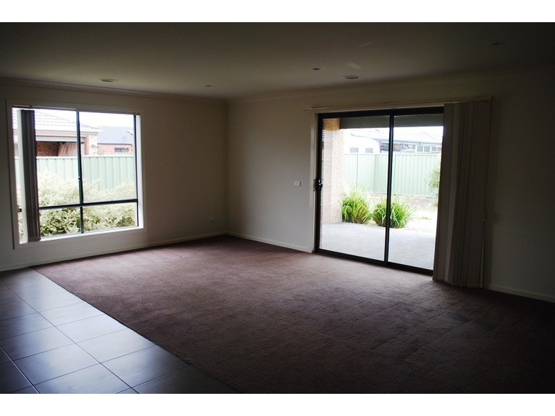 19 Butler Grove, Wyndham Vale VIC 3024