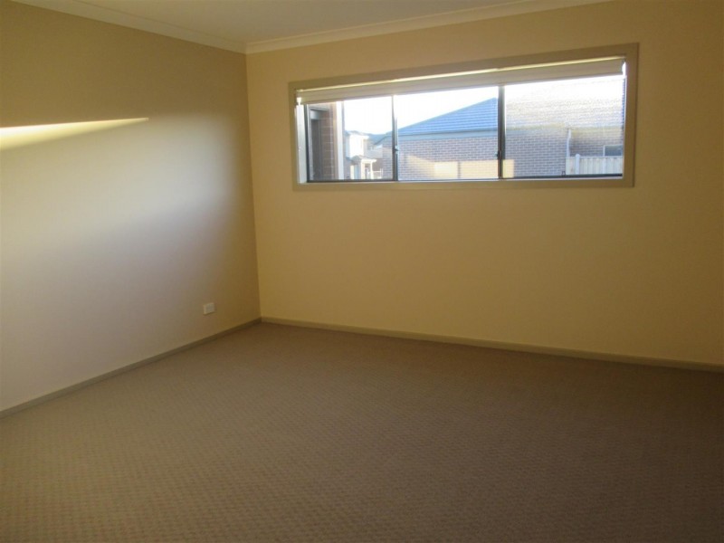 66 Hargrave Avenue, Point Cook VIC 3030