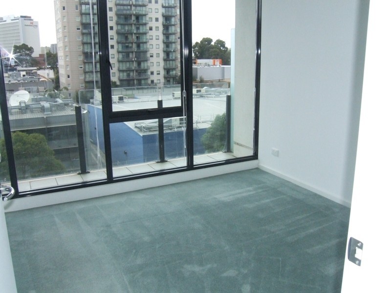 REF 31569/38 Bank Street, South Melbourne VIC 3205