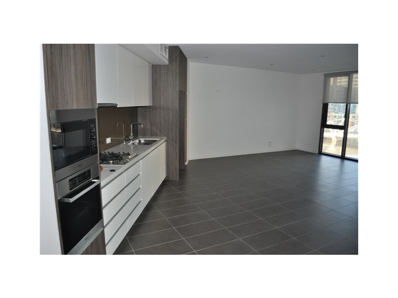 323/20 Convention Centre Place, Docklands VIC 3008