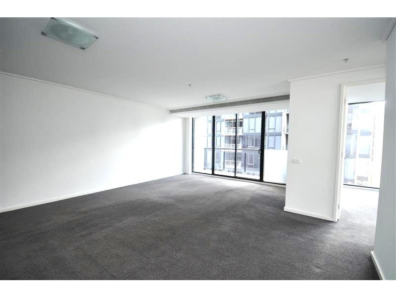 REF 21786/183 City Road, Southbank VIC 3006