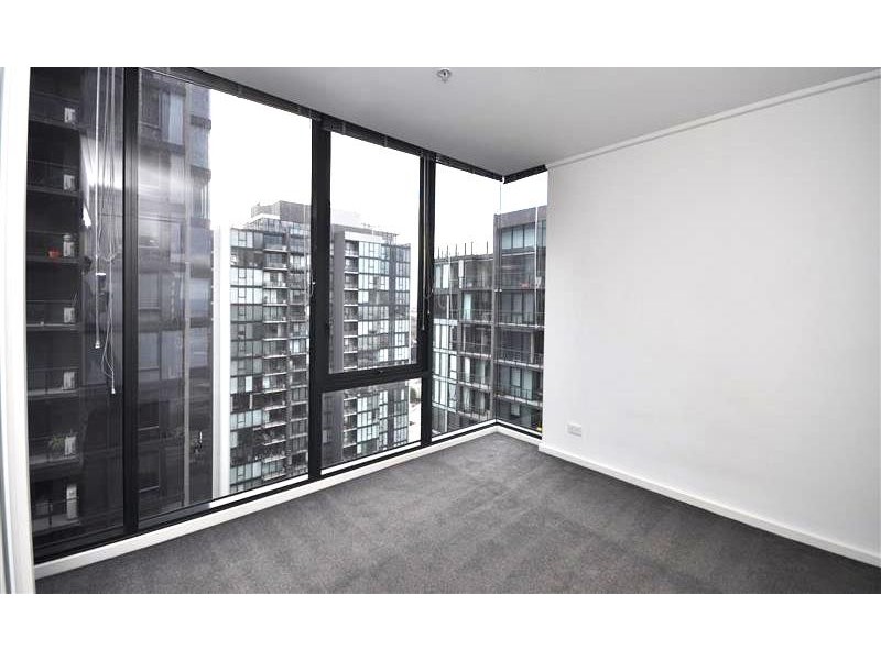 REF 21786/183 City Road, Southbank VIC 3006