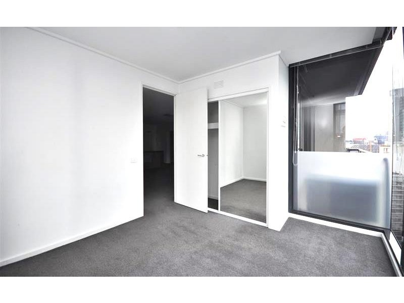 REF 21786/183 City Road, Southbank VIC 3006