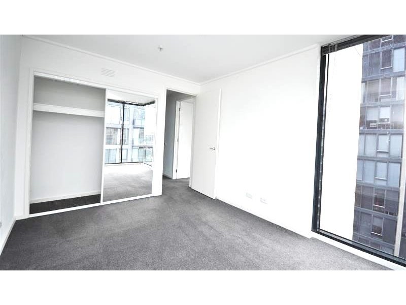 REF 21786/183 City Road, Southbank VIC 3006