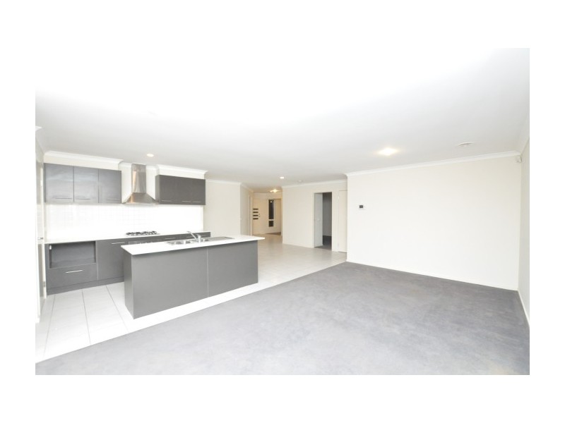 13 Conondale Street, Tarneit VIC 3029