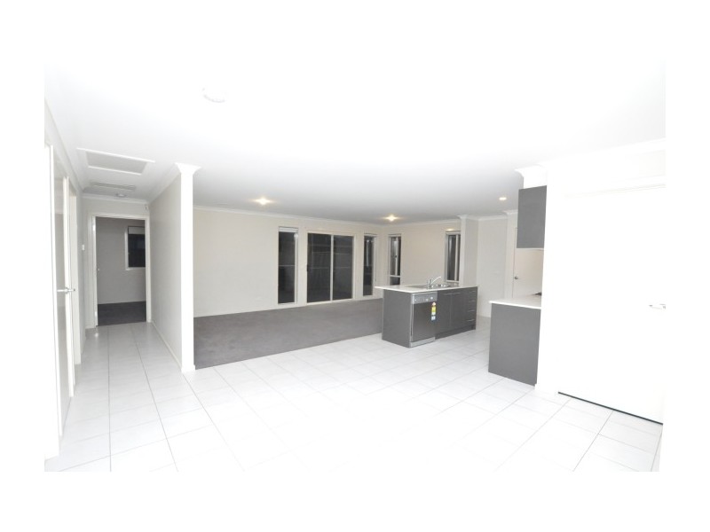 13 Conondale Street, Tarneit VIC 3029