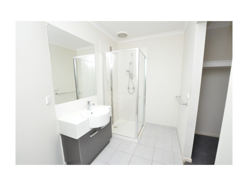 13 Conondale Street, Tarneit VIC 3029