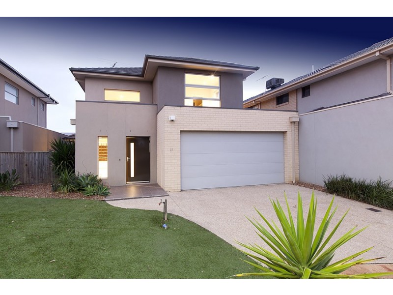 37/1 Greg Norman Drive, Sanctuary Lakes VIC 3030