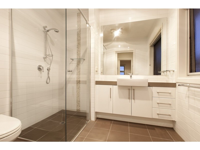 37/1 Greg Norman Drive, Sanctuary Lakes VIC 3030