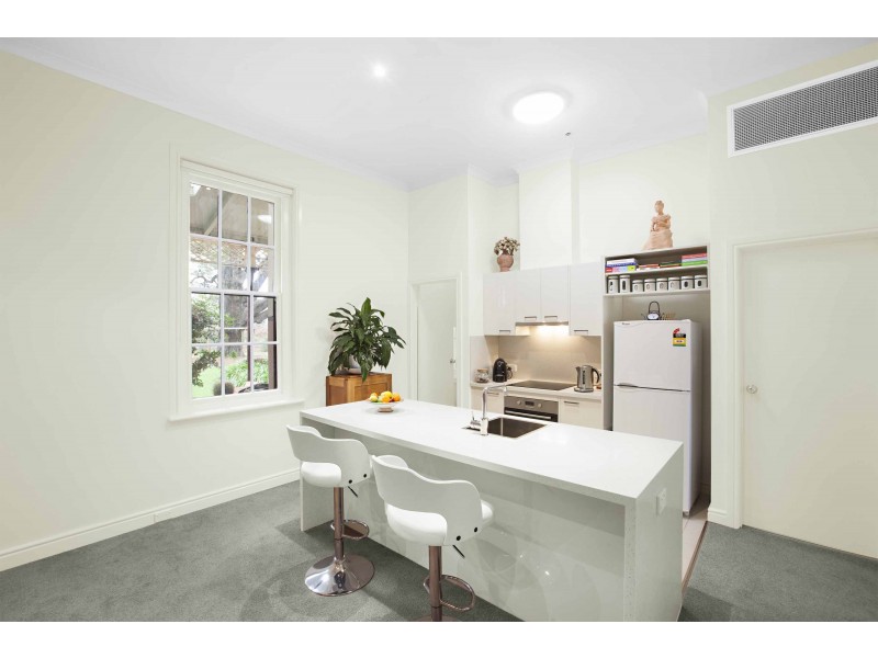 39 Wiltshire Drive, Kew VIC 3101