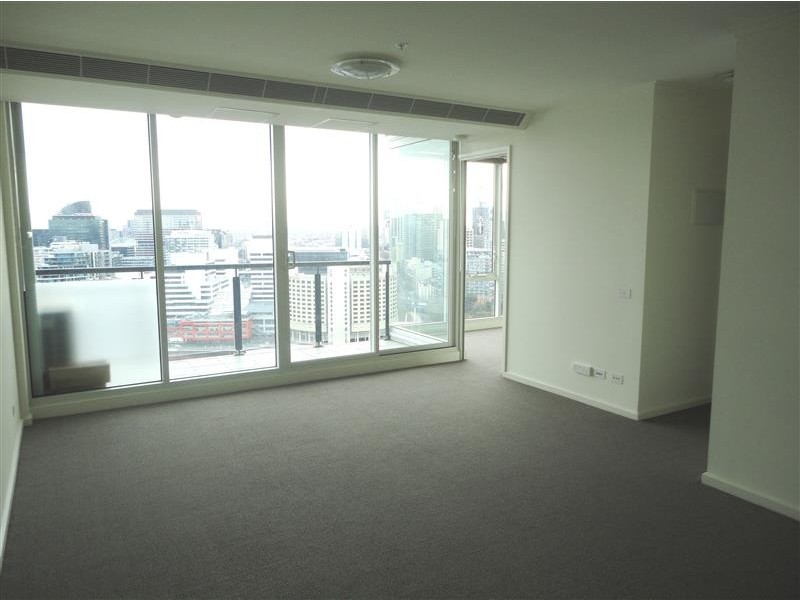 REF 21803/63 Whiteman Street, Southbank VIC 3006