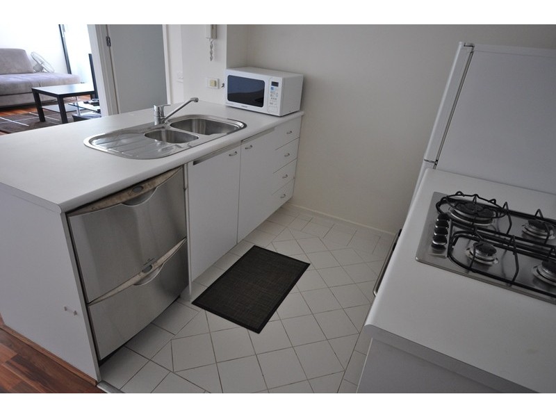 REF 21806/63 Dorcas Street, South Melbourne VIC 3205