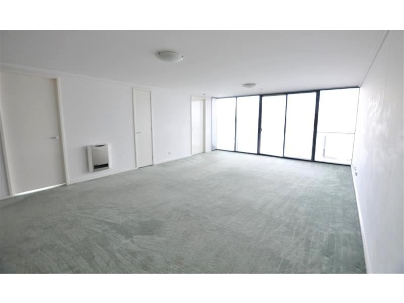 REF 21810/22 Kavanagh Street, Southbank VIC 3006