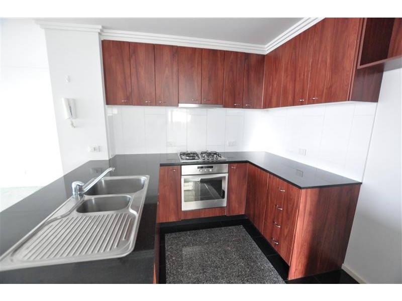 REF 21810/22 Kavanagh Street, Southbank VIC 3006