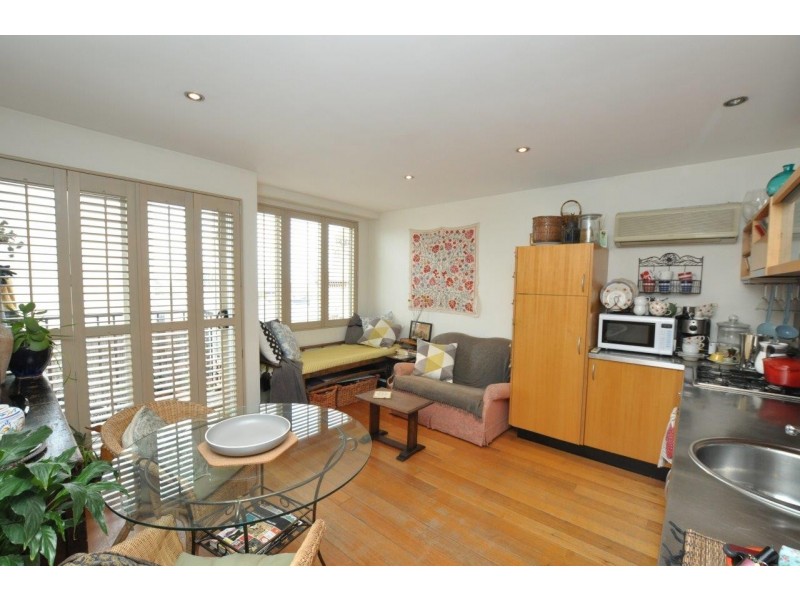 72B/30 Russell Street, Melbourne VIC 3000