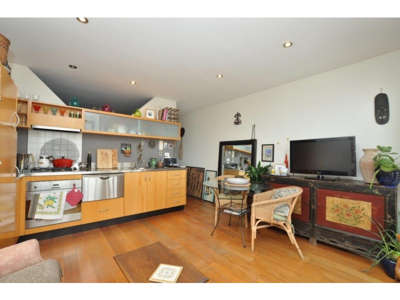 72B/30 Russell Street, Melbourne VIC 3000