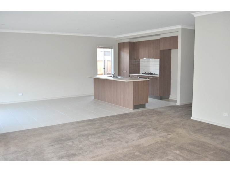 381 Boardwalk Boulevard, Point Cook VIC 3030