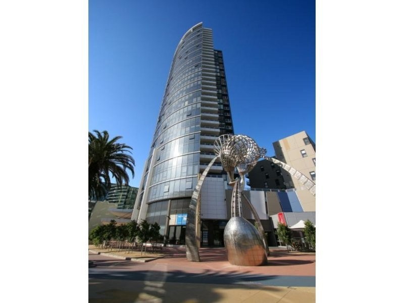 2409B/100 Harbour Esplanade, Docklands VIC 3008